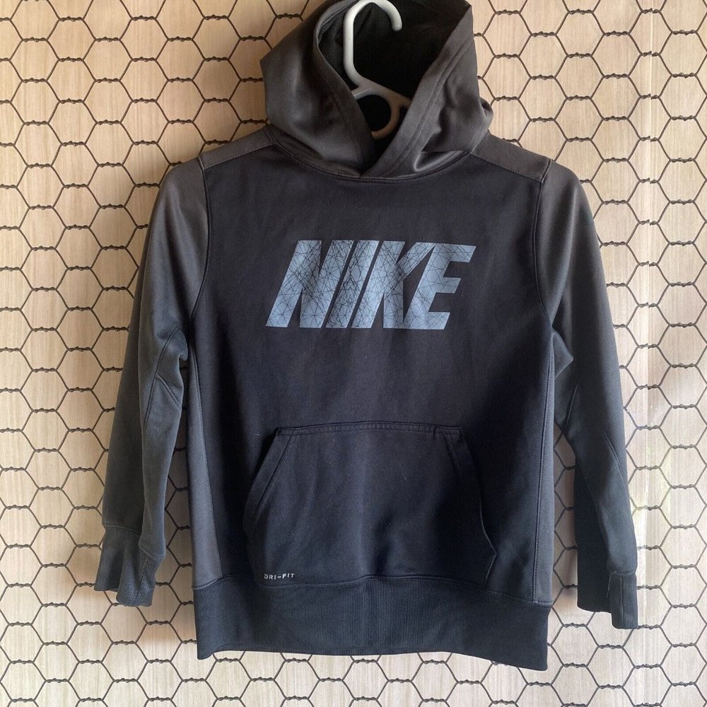 Nike branded dri-fit pullover hooded sweater kids size Medium